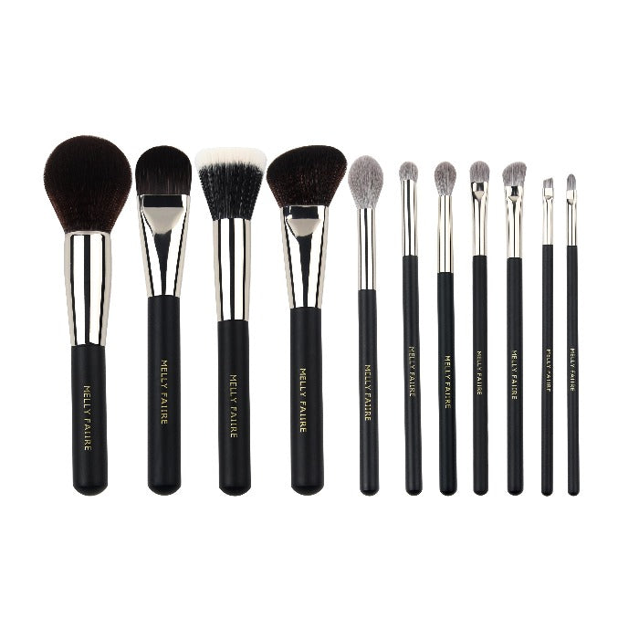 Black Shadowlux -11 in MELLY FAIIRE Makeup Brush Set 1